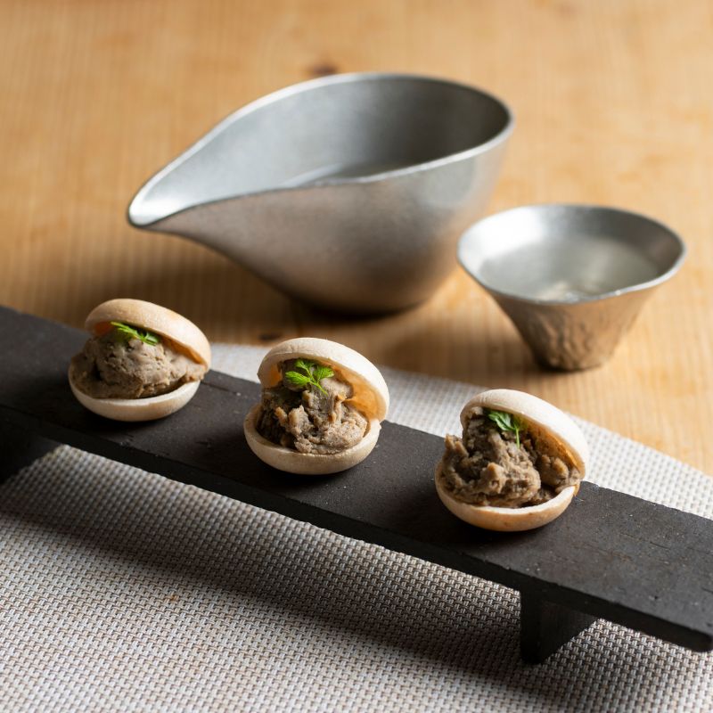 【吟座 えにし】 　特製白バイ貝パテ